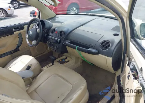 2007 Volkswagen New Beetle 2.5 z USA, uszkodzony, nr VIN 3VWRW31C27M511441